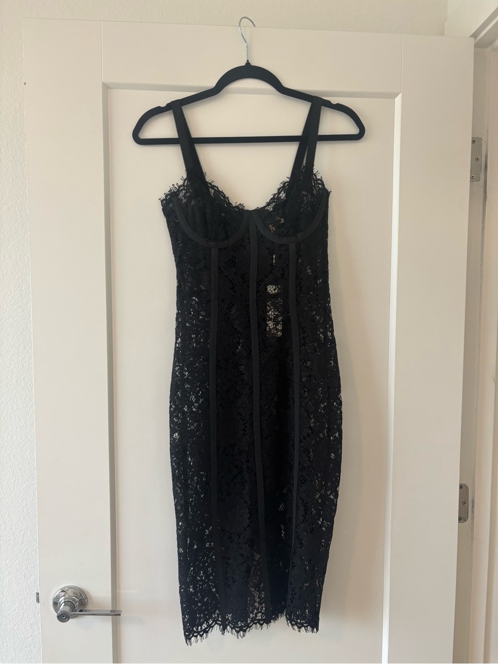 NWT L’Agence Jennifer Black Lace Midi Dress 0 - Picture 4 of 5